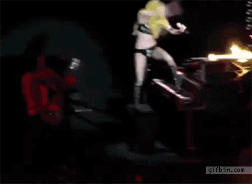 1302629611_lady-gaga-falls-off-piano-live-onstage.gif