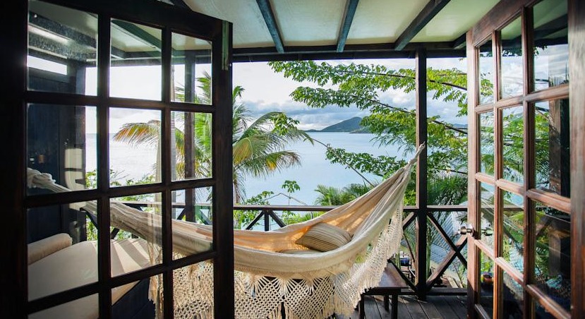 Cocos-Cottage-with-hammock.jpg