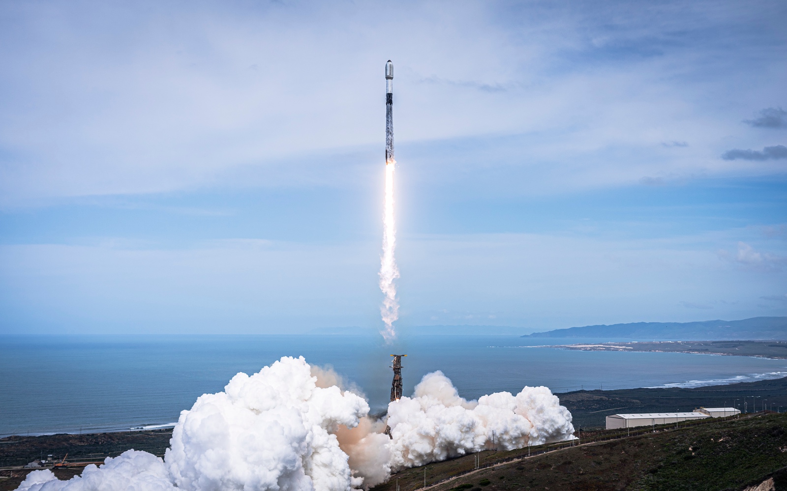 spacenews.com